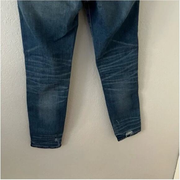 Madewell Slim Straight Jeans: Distressed Button-Front Edition - Picture 5 of 9